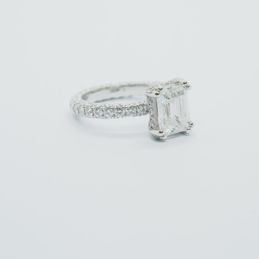 Luxe Emeraude - Full Pave Solitaire Grown Diamonds Ring