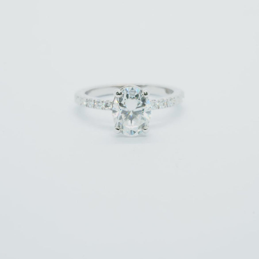 Eterna Grace - Oval Modern Solitaire Lab Grown Diamond Ring