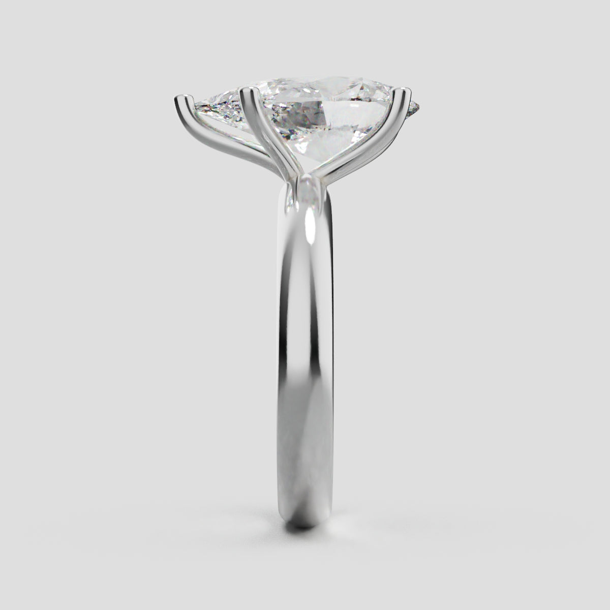 Cinque Punte, 3ct pear lab grown diamond engagement ring, Plain Sides, 5 Prongs, 18K white gold - side view