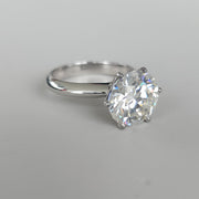 Tesoro Solitario - Solitaire Engagement Ring - 5 Carat Lab Grown Diamonds 18K Gold