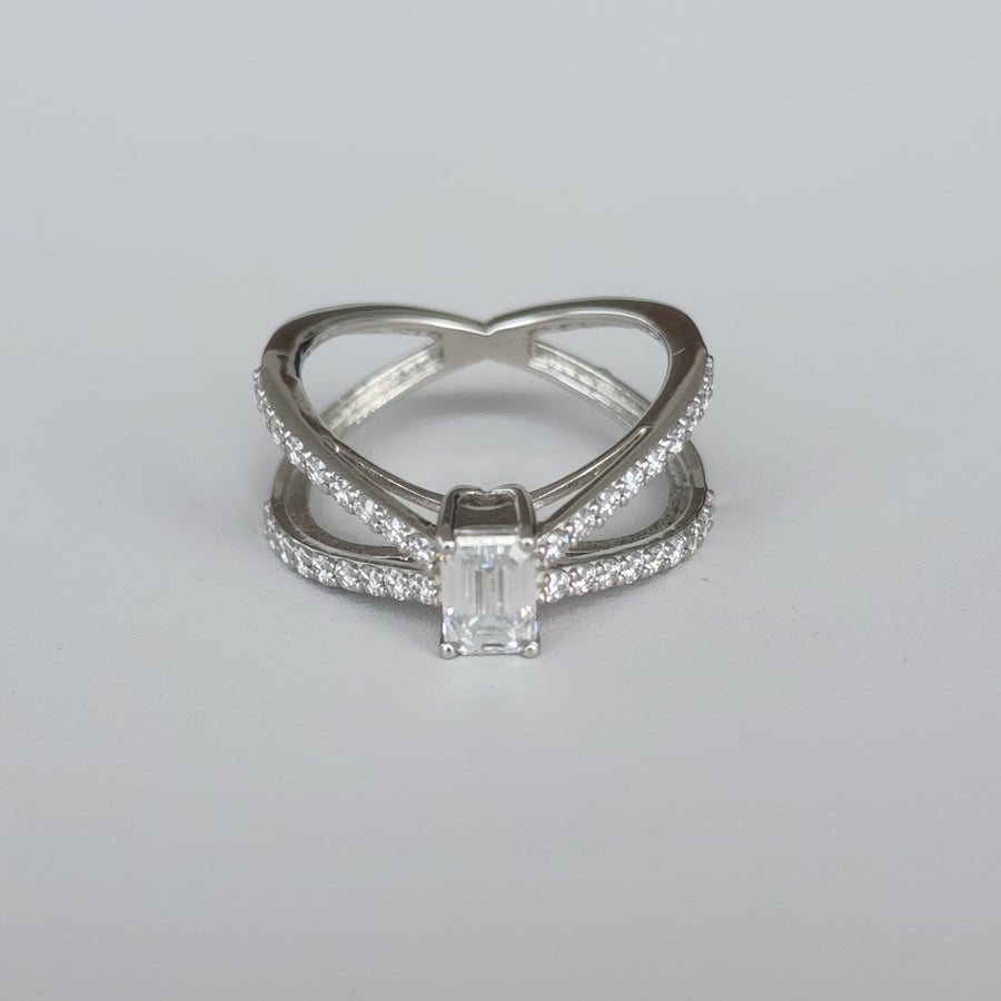Eleganza - Bague solitaire moissanite en or 18 carats