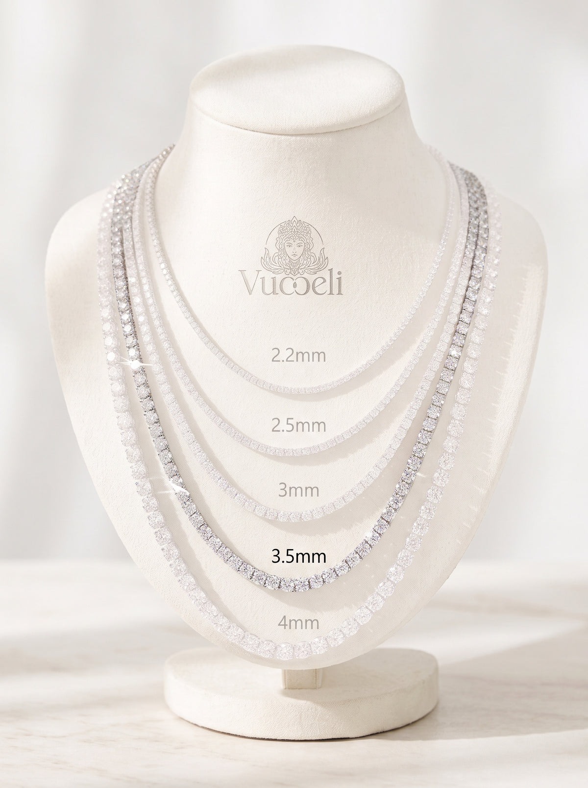 Classico tennis necklace, 3.5mm lab grown diamonds, 18K white gold - stone size comparison with 3.5mm highlighted