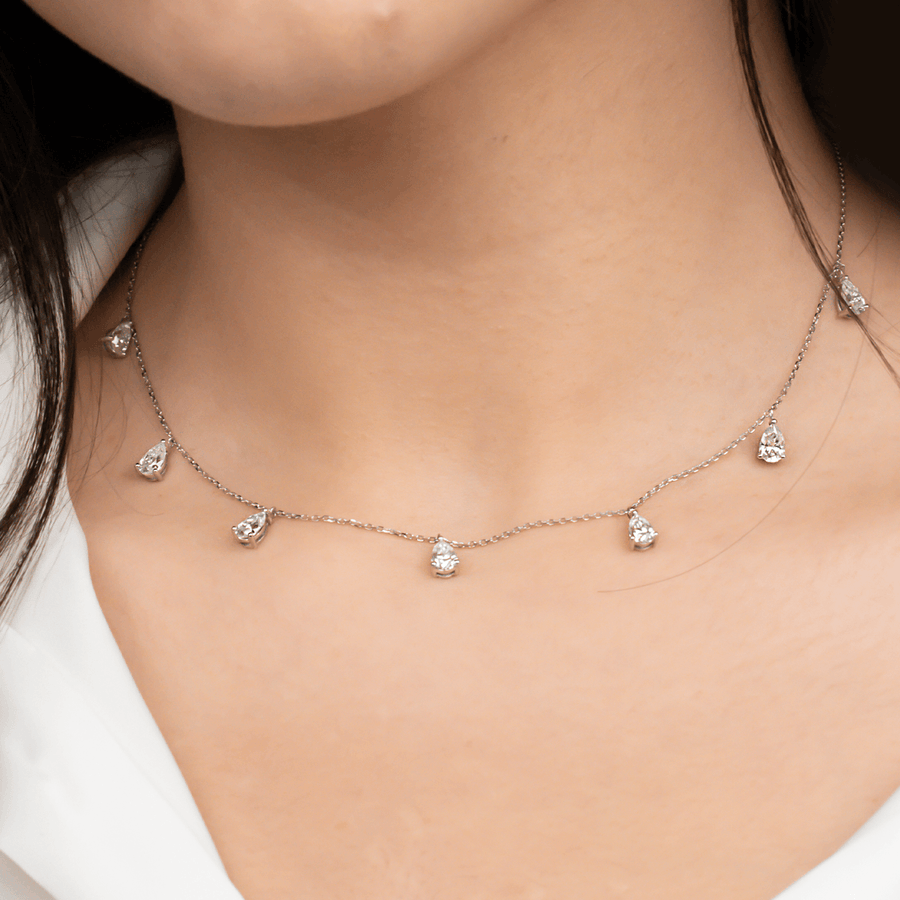 Festa - Necklace with Pear Shaped Lab Grown Diamonds in 18ct Gold Necklace