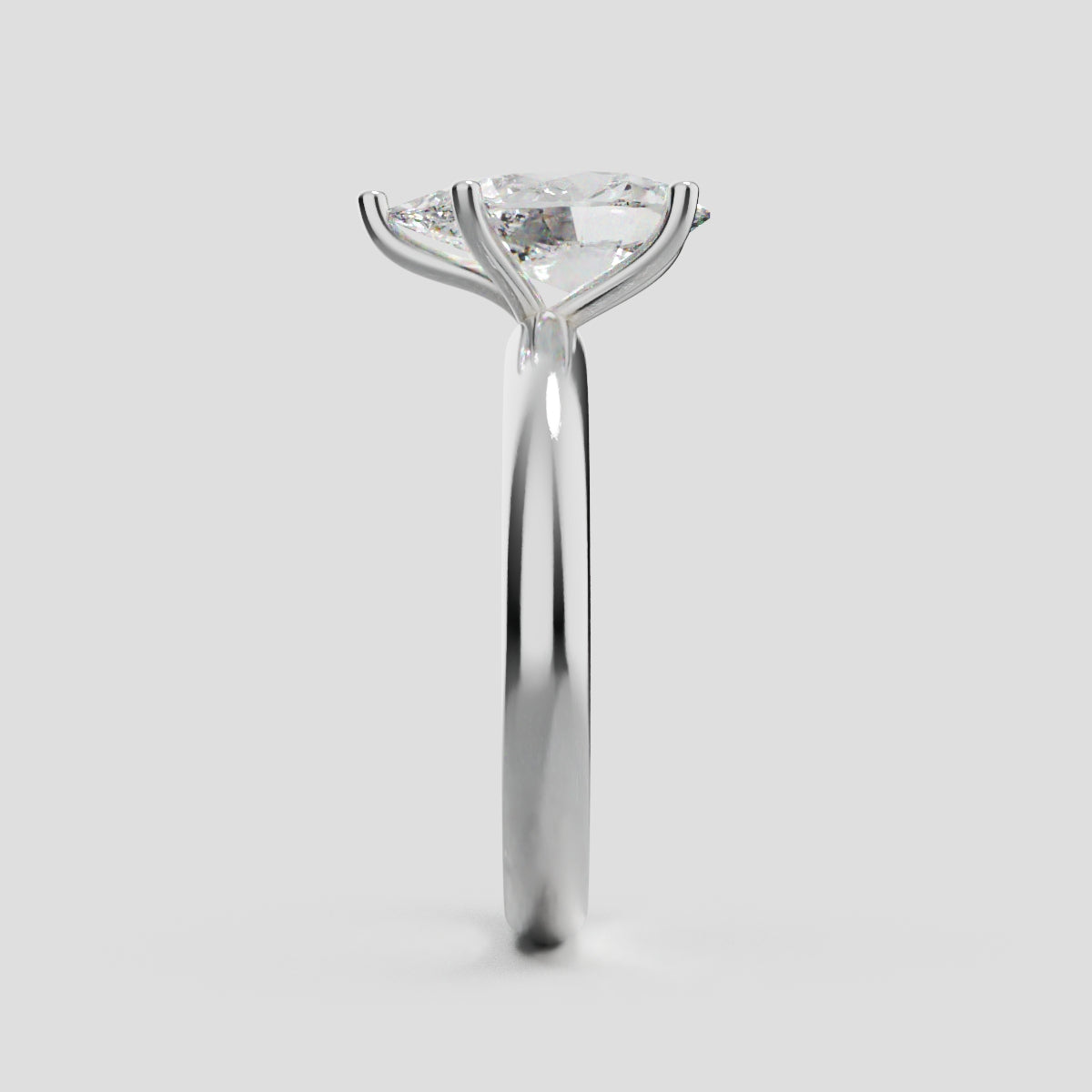 Cinque Punte, 1.5ct pear lab grown diamond engagement ring, Plain Sides, 5 Prongs, 18K white gold - side view