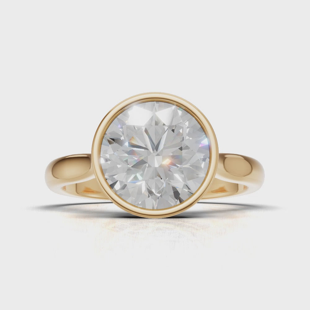 Cerchia, 2ct round lab grown diamond engagement ring, Bezel Cathedral, 18K yellow gold - turning